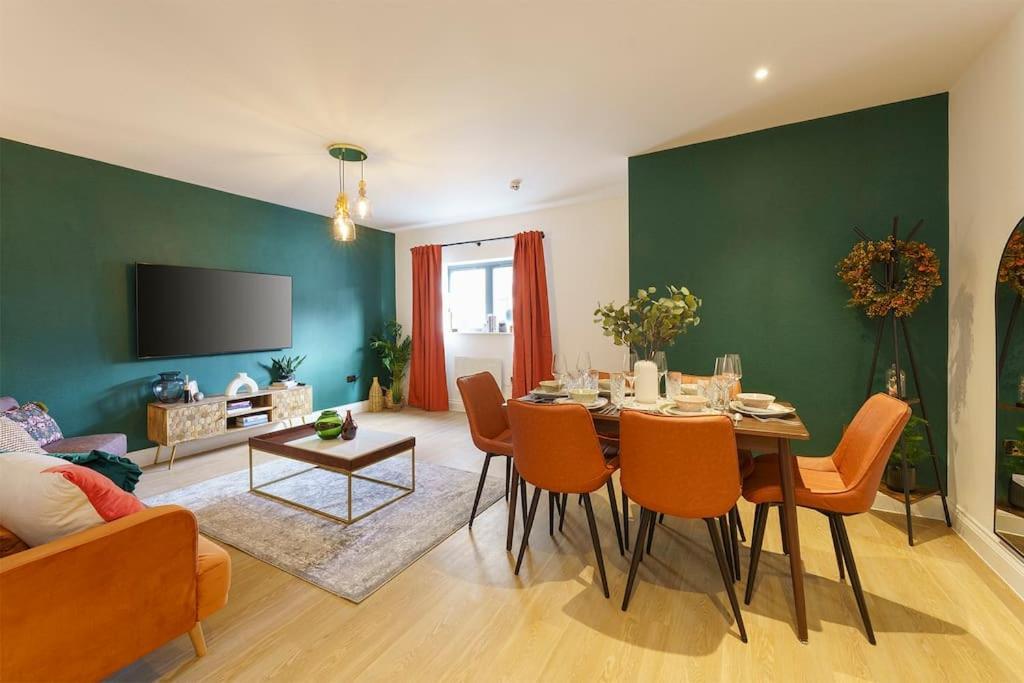 Lilyturf - 2 Bedroom Luxury Apartment By Mint Stays Bristol Esterno foto