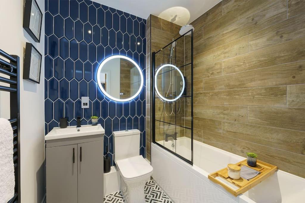Lilyturf - 2 Bedroom Luxury Apartment By Mint Stays Bristol Esterno foto